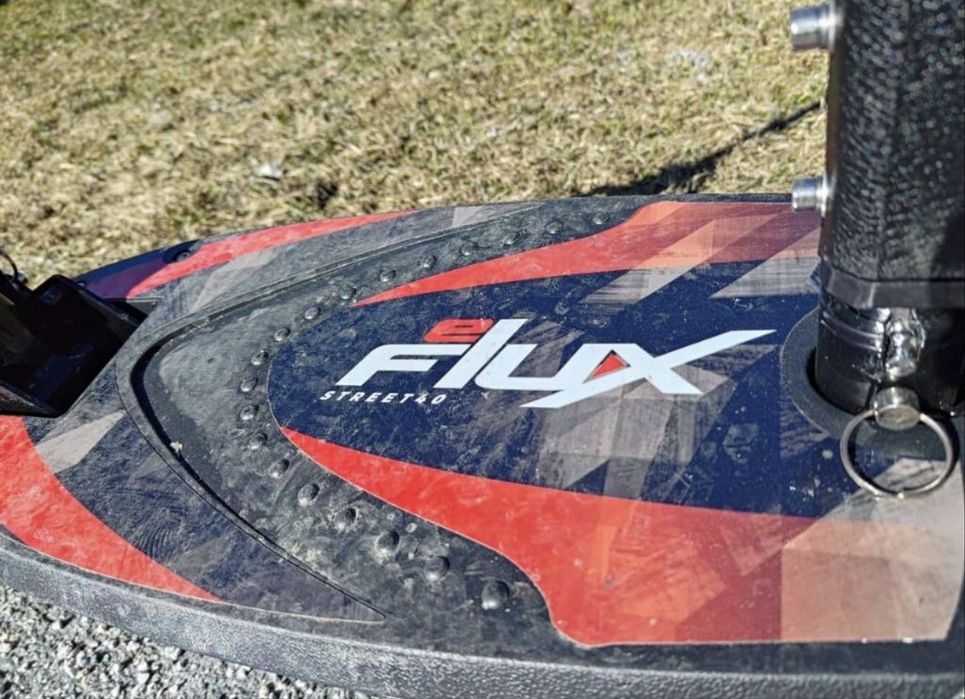 TROTINETA SCUTER ELECTRIC e Flux 40 pliabil camping 40 Km/h Germania