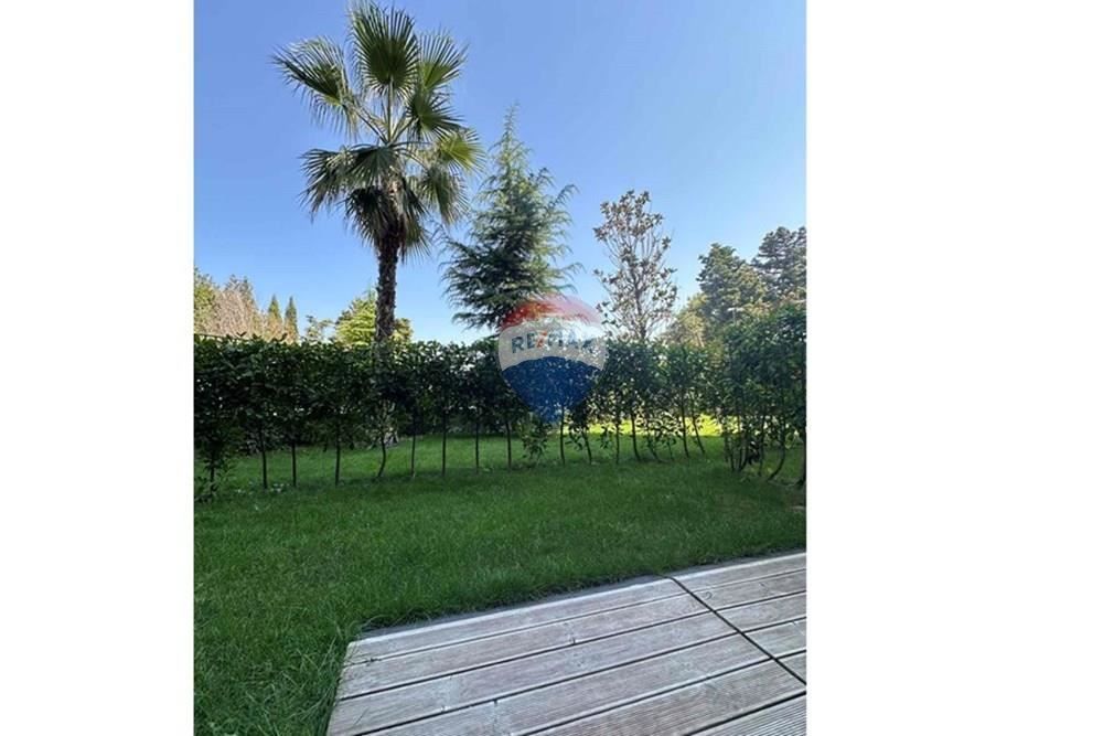 Продава се Двустаен апартамент в к.к. Св.Св. Константин и Елена - 65 кв.м за 4000 €/кв.м - Снимка #6