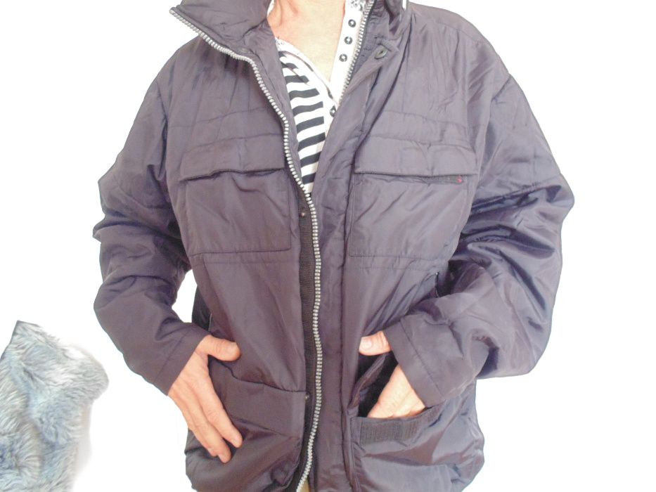 vand jacheta impermeabila barbateasca