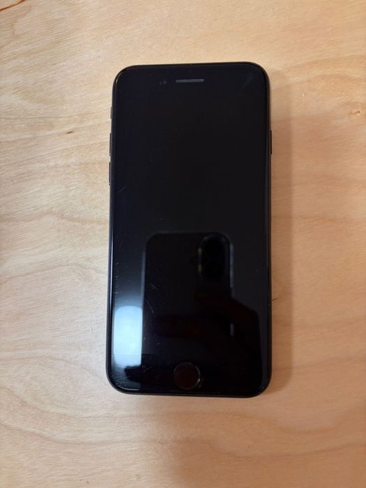 iPhone SE 2020 - 2 бр.