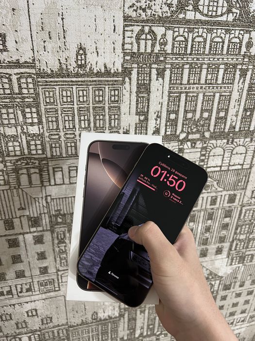 Iphone 16 Pro Max , 256GB , 93% , E-sim