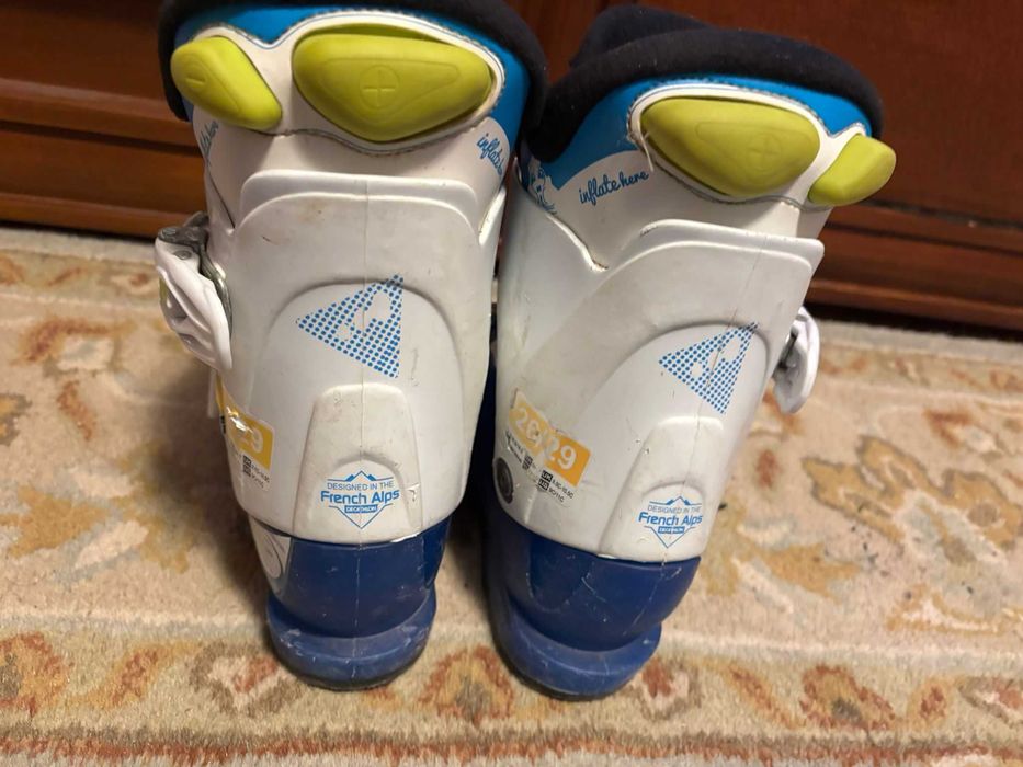 Clapari reglabili mar 26-29 wedze stare buna