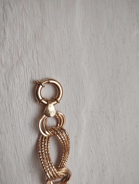 Vând brățară de aur