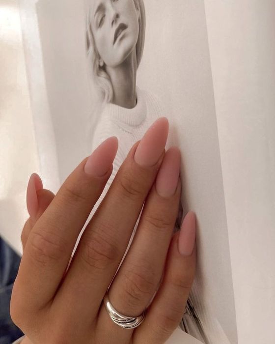 Обучение маникюр.педикюр. Наращивание.