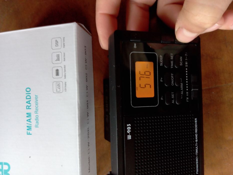 Портативно , джобно малко радио wodeke-903