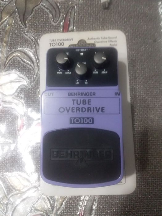 Продаю.  Примочки для электрогитары ;