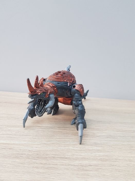 Lego toys: Legends of Chima, Hero Factory, Mega Bloks dragons