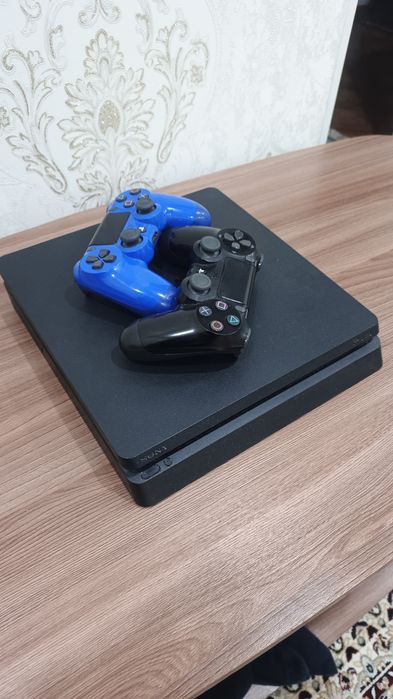 PS4 со сломанным дисководом