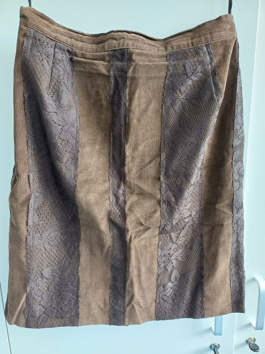 Кафяв кадифен костюм