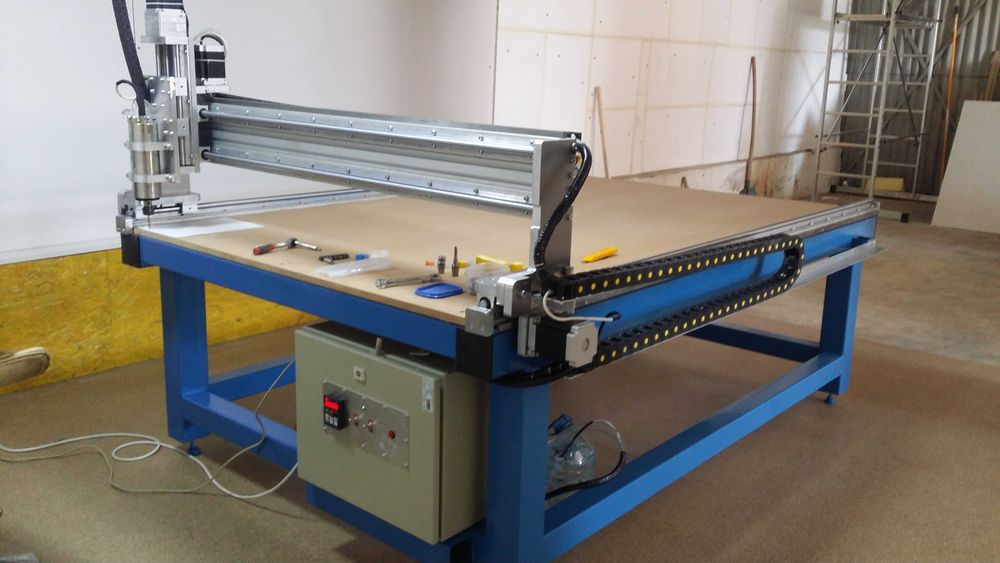 CNC router, plasma, laser fibra, 3-5 axe, factura