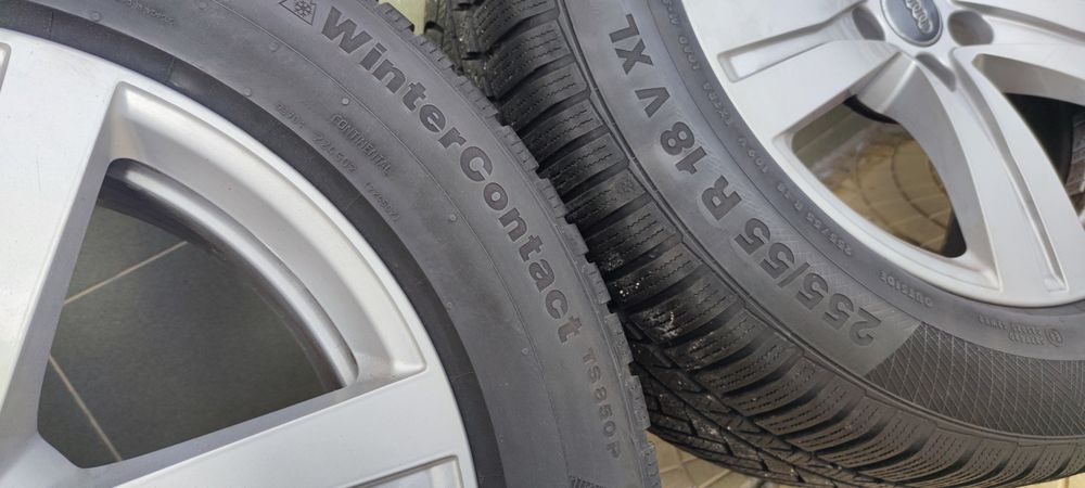 4 бр Зимни гуми Continental 255/55/18 и 4 бр джанти 18 цола
