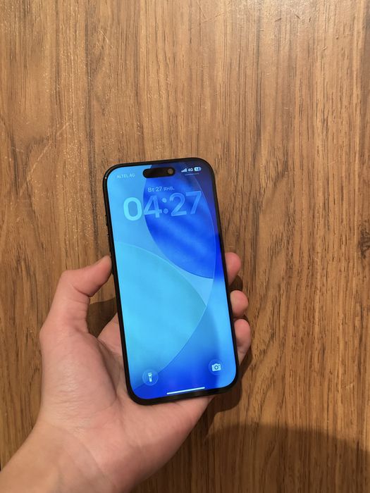 Продам срочно iPhone 16 Pro 256GB