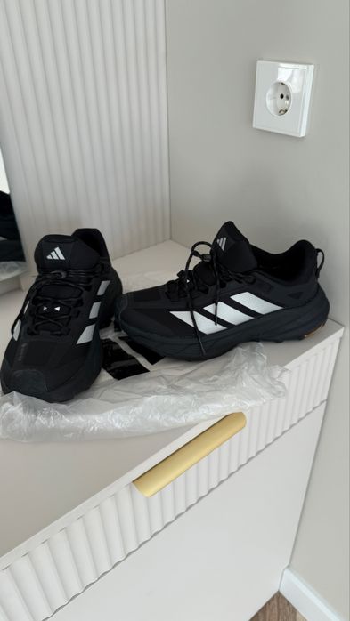 Крос Адидас сатам