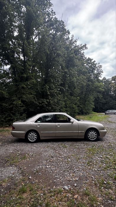 MERCEDES-BENZ E-Class 2000 — imagine 2