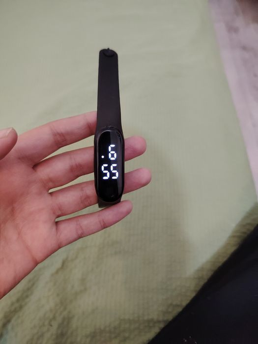 электронные часы