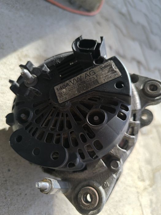 Alternator 03l903023f