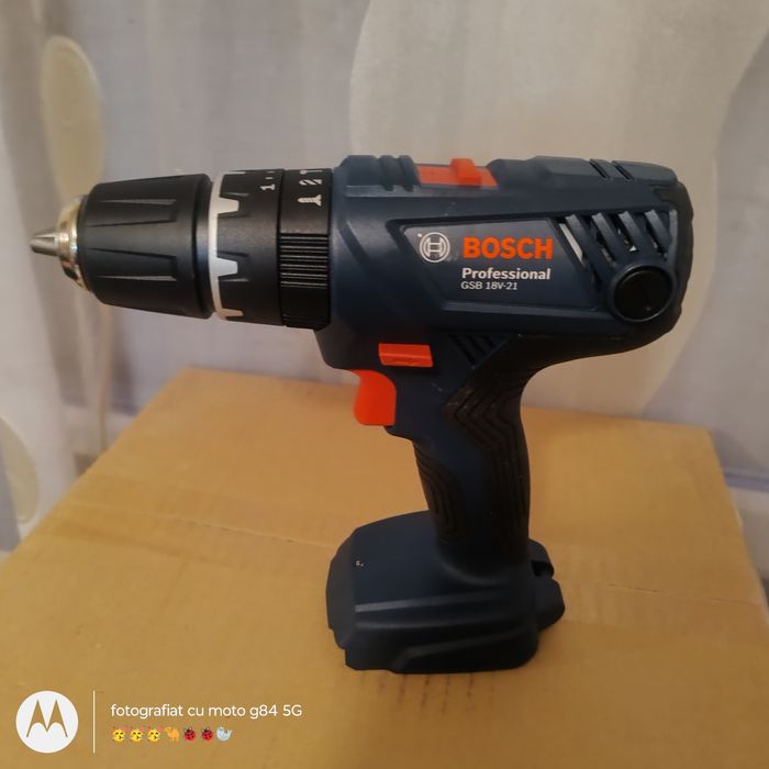 Bosch gsb 18v21 noua(preț fix)