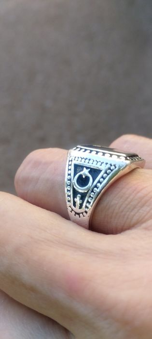 Печатка серебро 925  Срочно