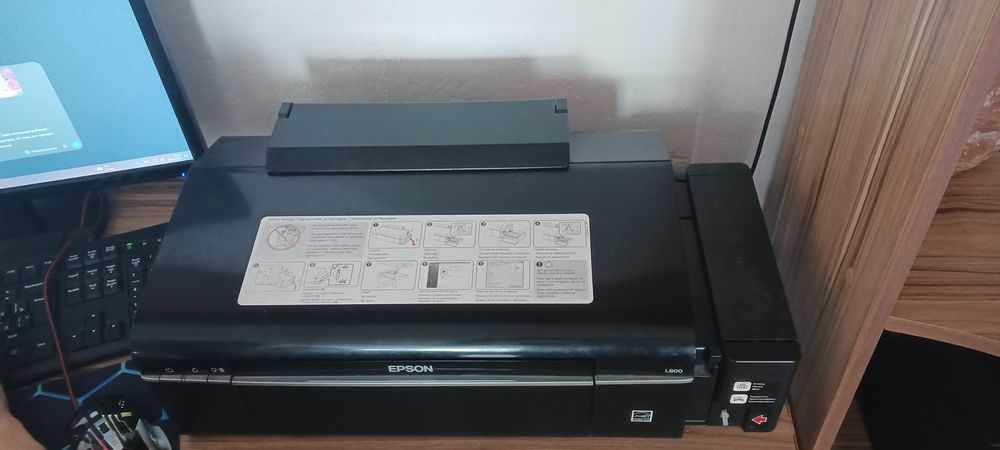 Продам принтер Epson L800