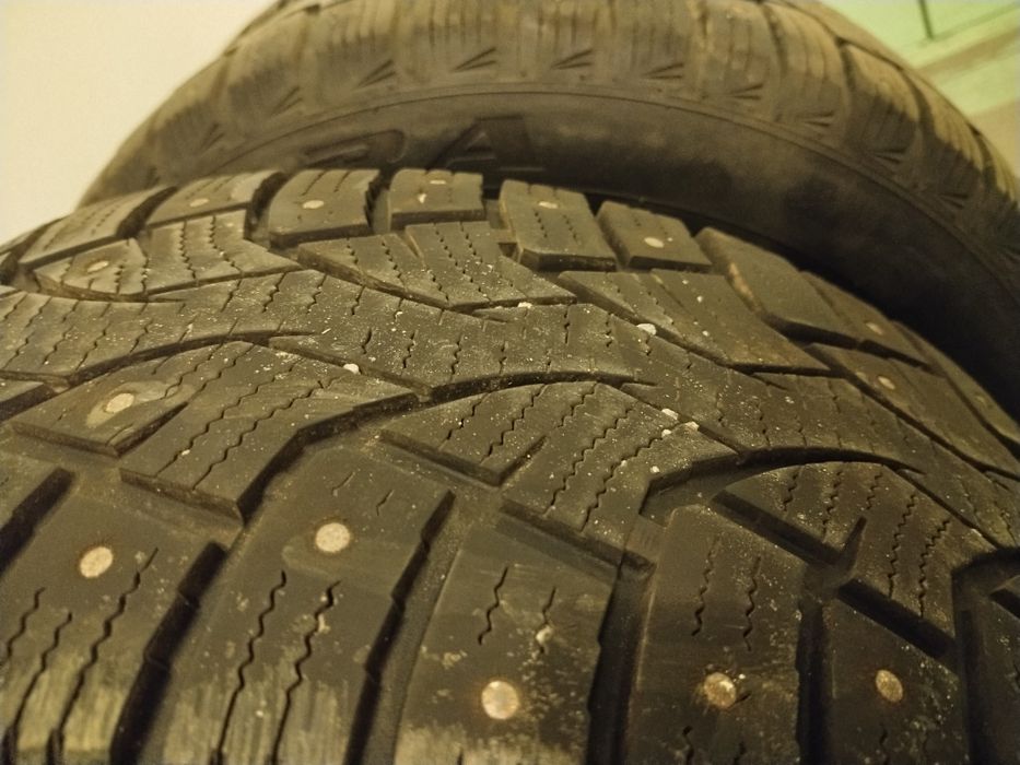 Шины комплект 215/60/16