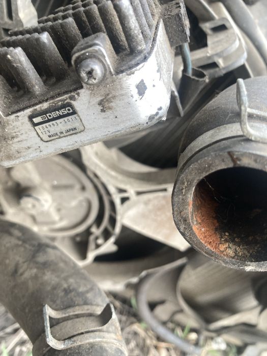 Продам радиатор mitsubishi diamante