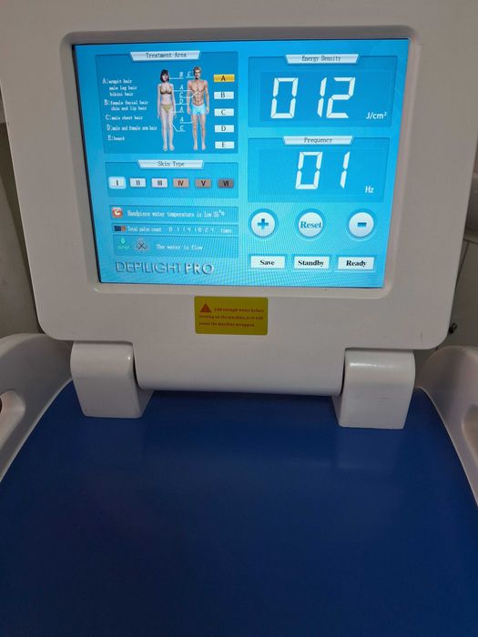 DE VÂNZARE – Aparat profesional EPILARE DEFINITIVĂ LASER dioda808nm DEPILIGHT Pro de laROWE