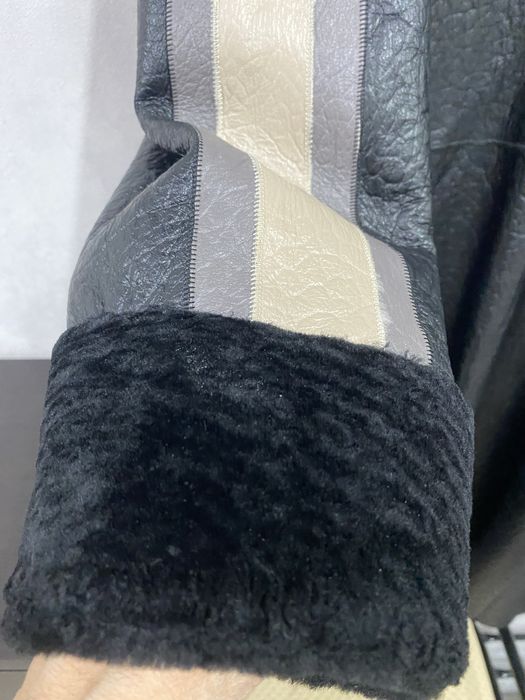 Облегченная двустронняя дубленка