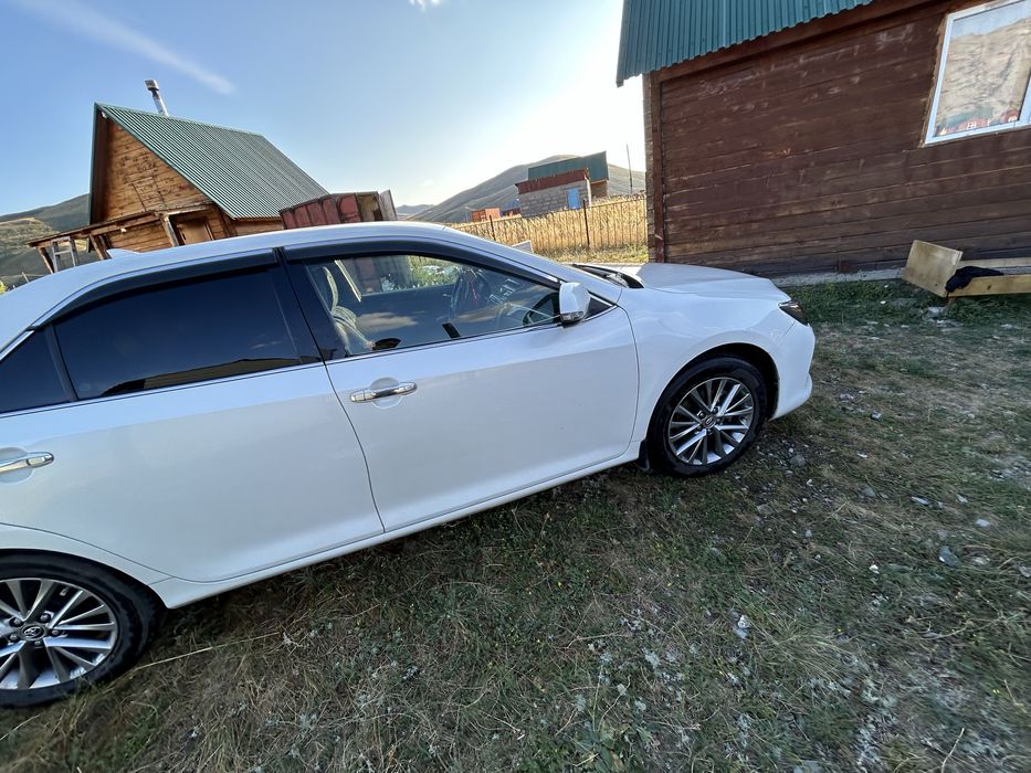 Продам машину камри 55