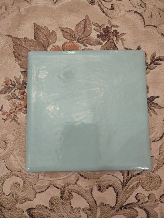 Kafel sotiladi m2 ni [5 000 ] somdan