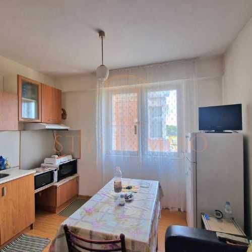 Продава се Тристаен апартамент в Разград, Житница - 82 кв.м за 684 €/кв.м - Снимка #10