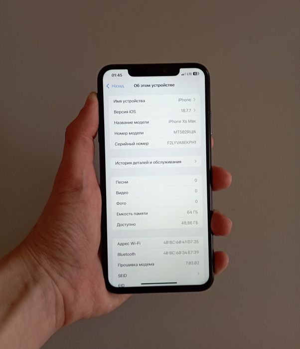 Iphone Xs max qora