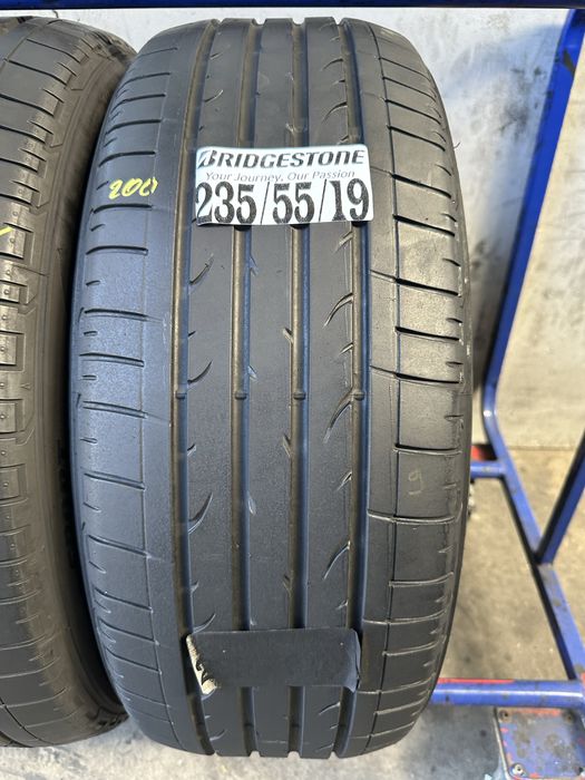 235/55/19 Bridgestone