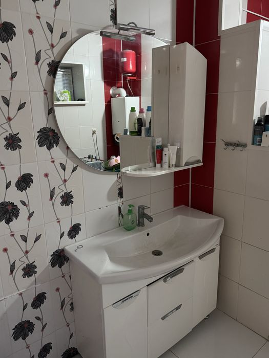 Продается ванная мебель