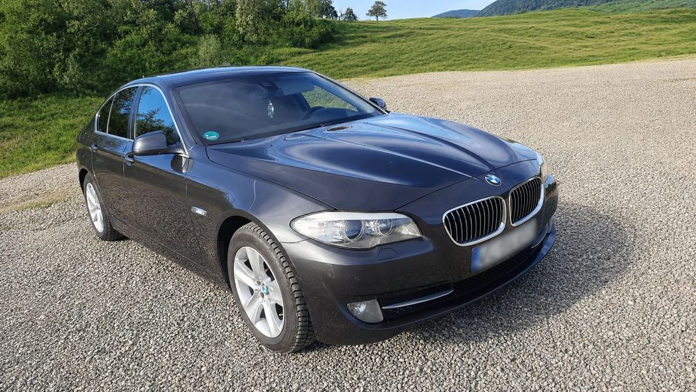 BMW Seria 5 F10 520d 184cp 2013 Euro 5 Cutie automata 8 trepte Sistem audio profesional Hi-fi