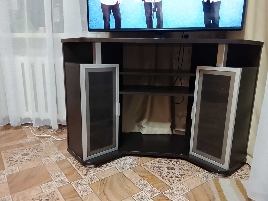 стол компьютерный