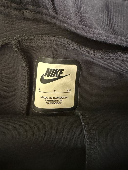 Nike TechFleece женски