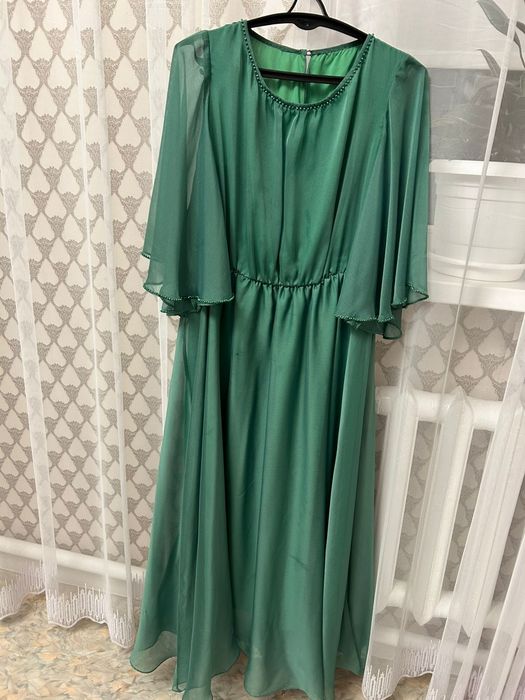 Продам платье вечерное