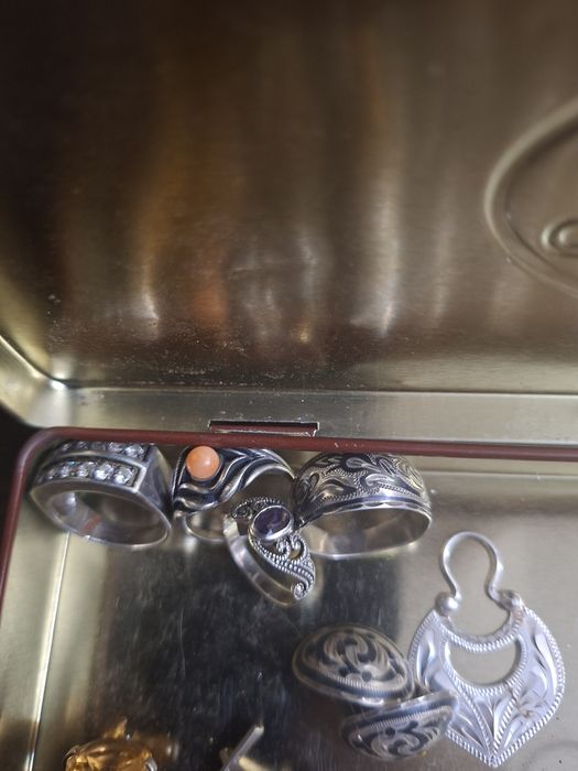 Продам серебро 925