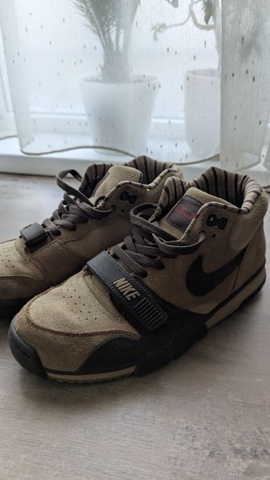 Vând/schimb Sneakers