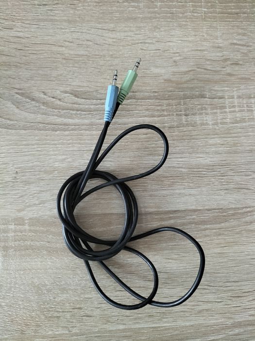 Шнур для компьютера