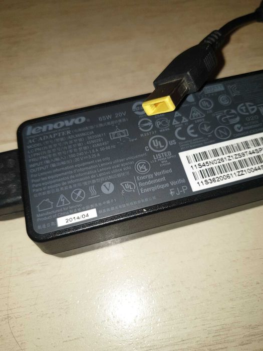 Incarcator alimentato laptop Lenovo original 20V 3.25A 65W ADLX65NCC3A
