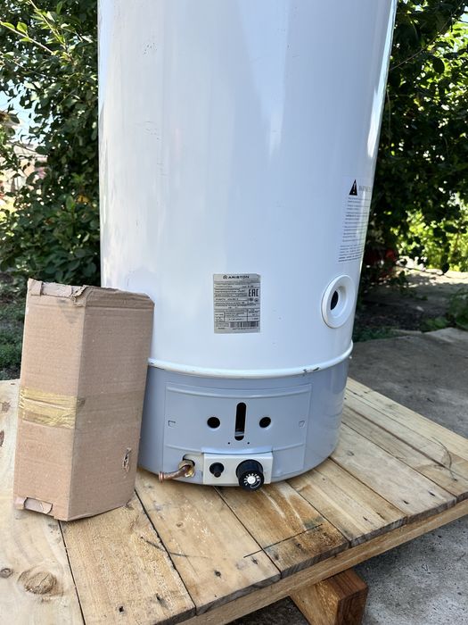 Продам Ariston SGA-200l газвый