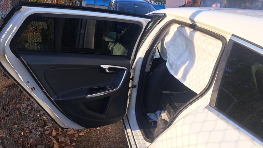 Продава се Volvo v60 2011г. 2.4 мотор 215 коня