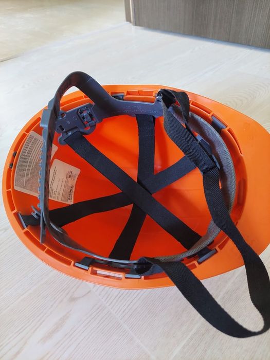 Каска шахтёрская