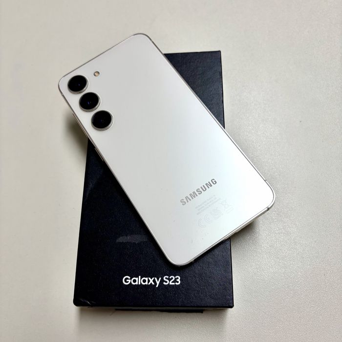 Magazin vinde: Samsung Galaxy S23 256gb Alb