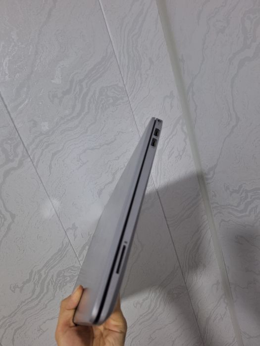 Noutbuk notebook