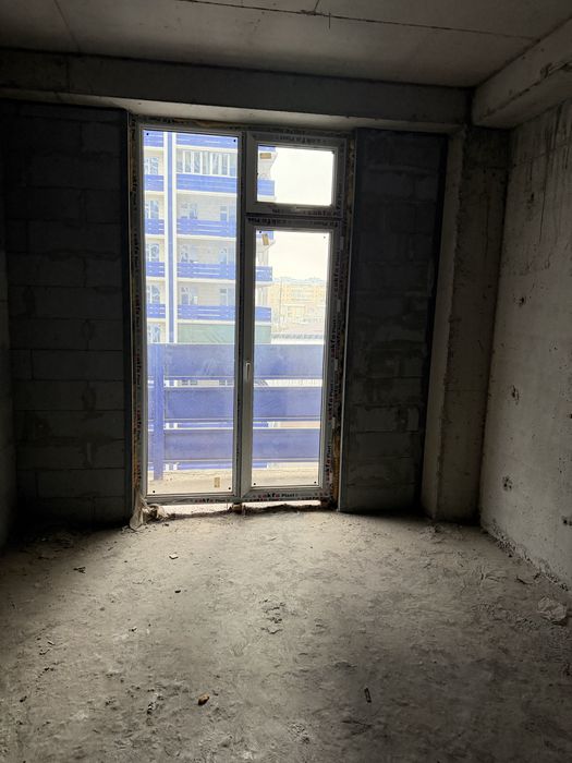 2 та бир хил Буйи 2,26 метр эни 1,46 метр акфа ром эшик сотилади