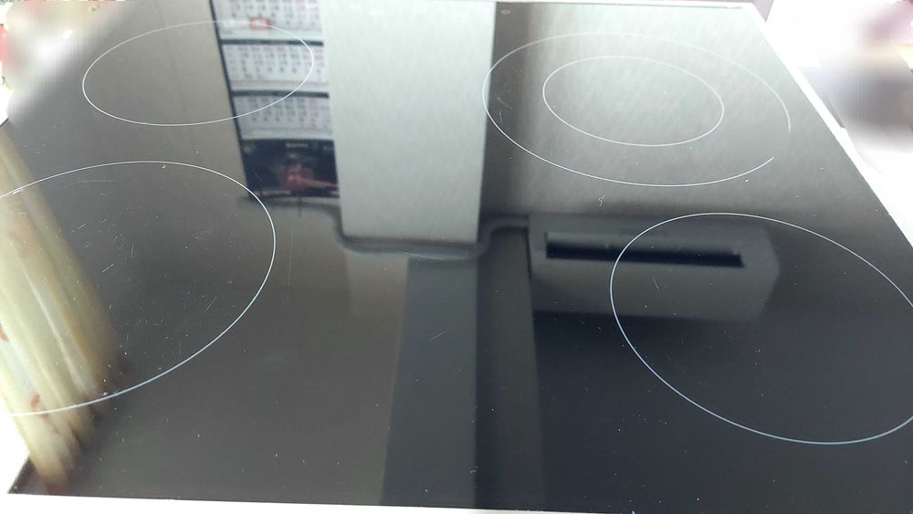 Плот за вграждане GRUNDIG GIEV 613420 E / вградени котлони