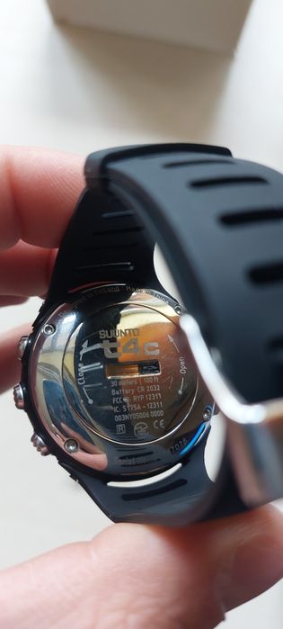 Часовник Suunto T4c