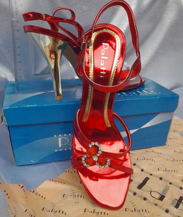 Луксозни дамски  сандали